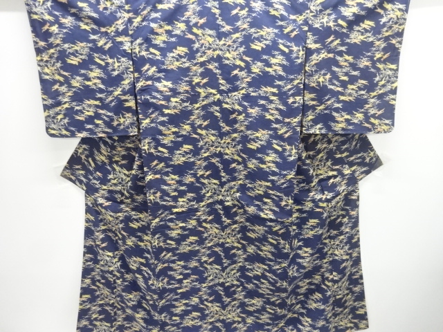 JAPANESE KIMONO / ANTIQUE GROUP OF CRANES PATTERN JODAI TSUMUGI KIMONO